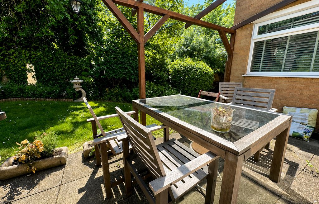 Property photo 3 of 9 Patio