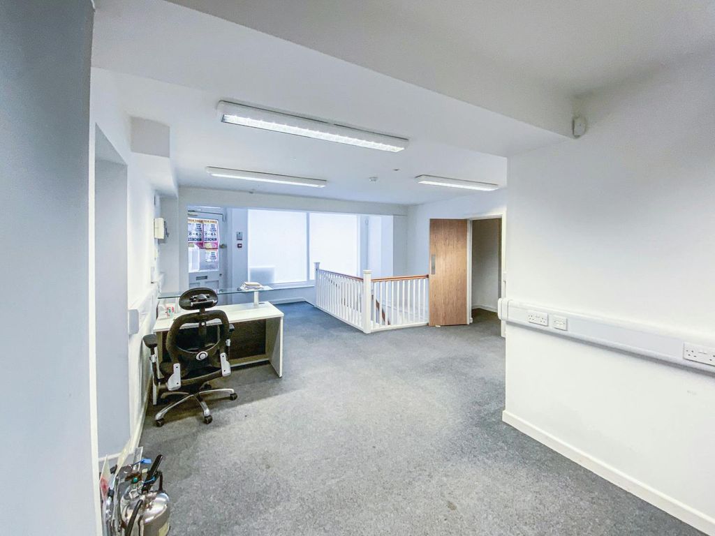 Property photo 2 of 5 Image 2