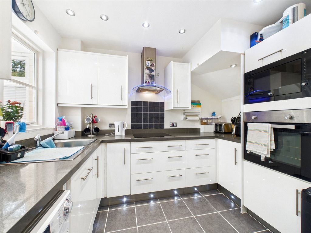 Property photo 1 of 10 Picture No. 06