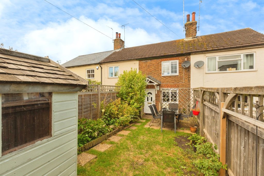 Property photo 1 of 17