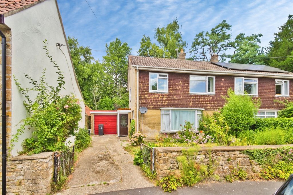 Property photo 1 of 19