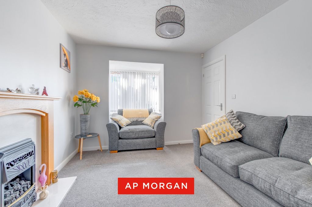 Property photo 3 of 15 Picture No. 09