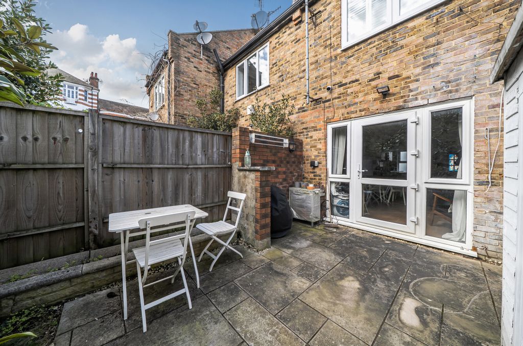 Property photo 3 of 18 1436613-4-69c3Db8...