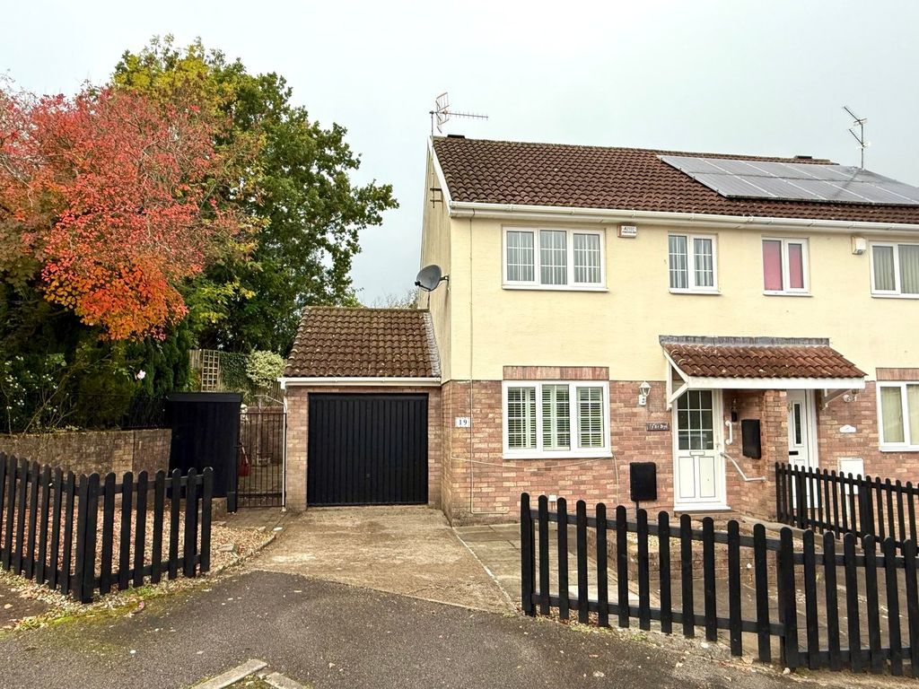 Property photo 1 of 22