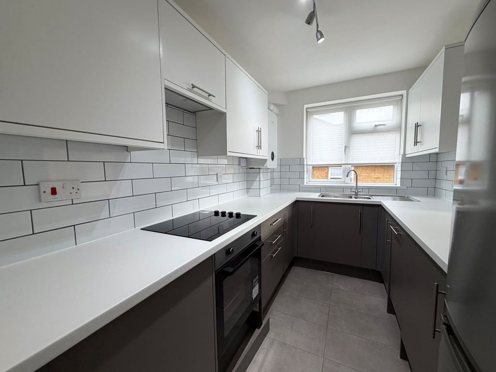 Property photo 1 of 10 Picture No. 04