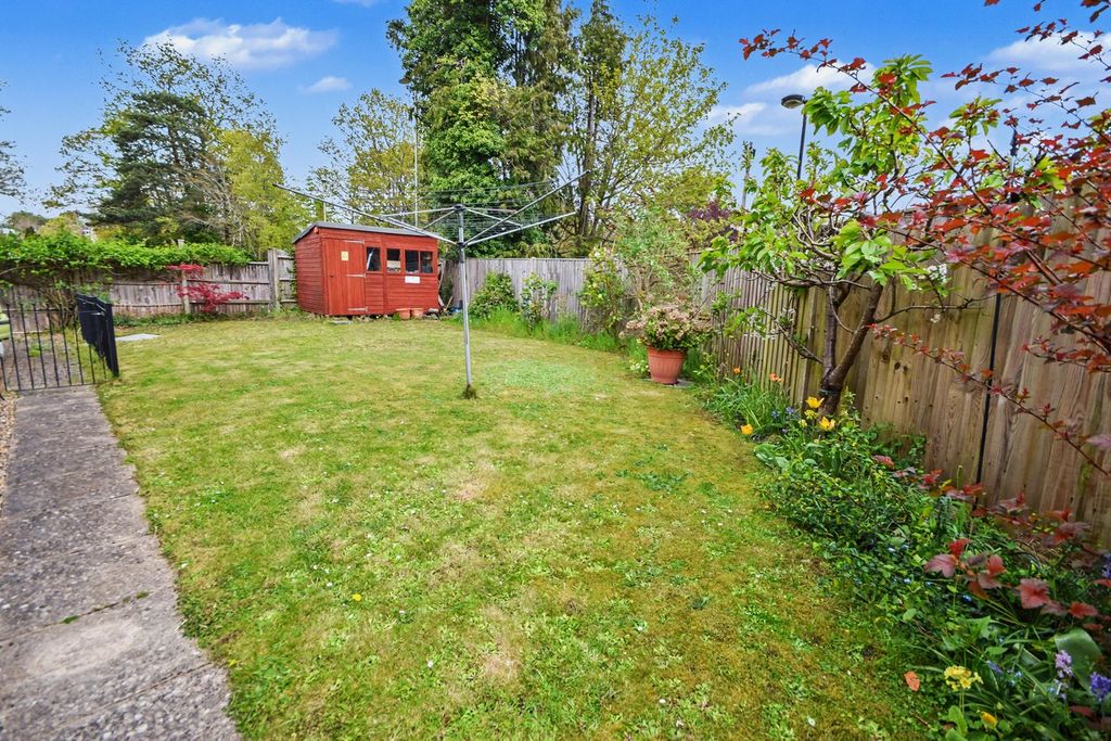 Property photo 2 of 18