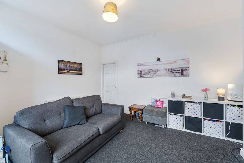 Property photo 3 of 21 Photograph 11