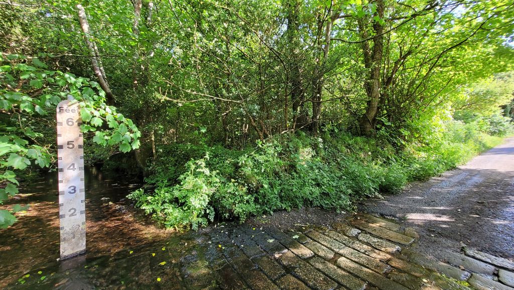 Property photo 3 of 9