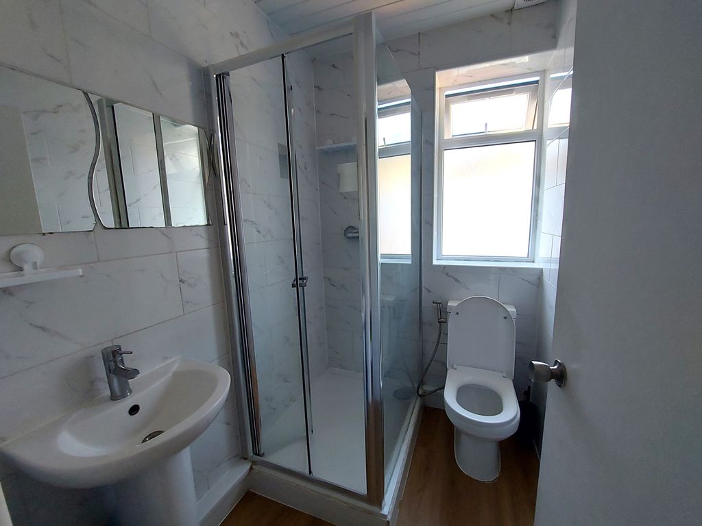 Property photo 2 of 3 Gallery