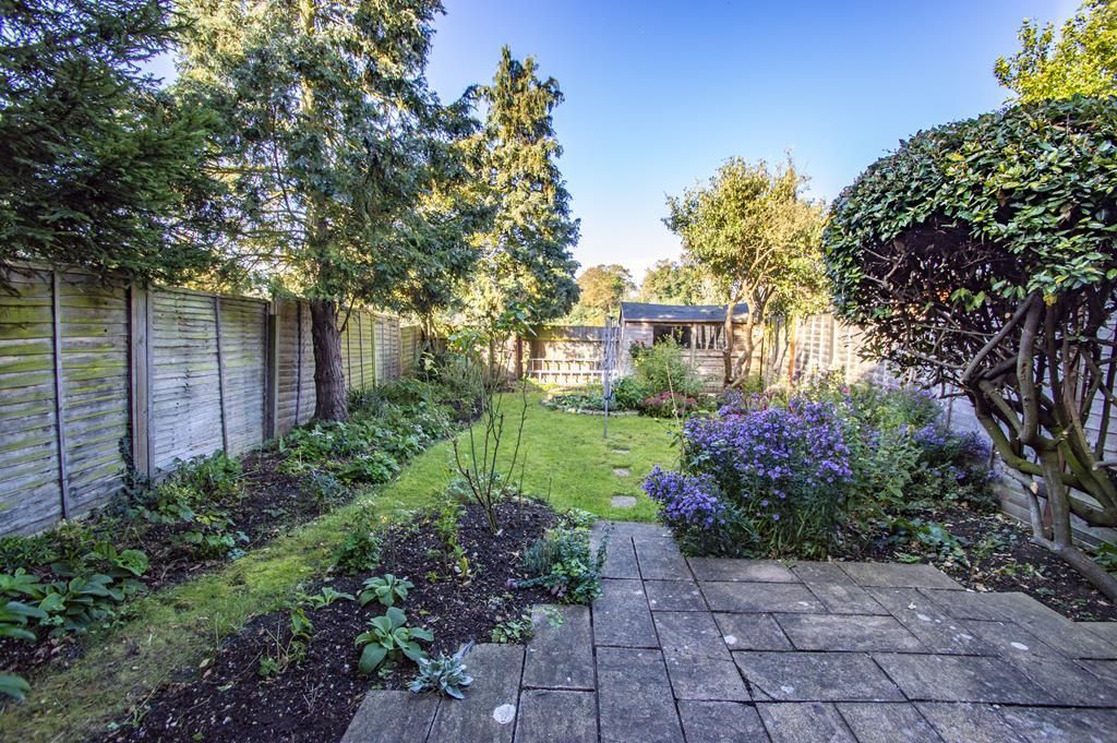 Property photo 3 of 14 Garden