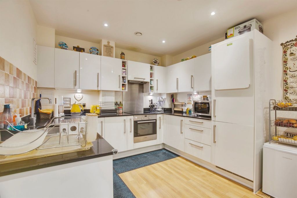 Property photo 2 of 10