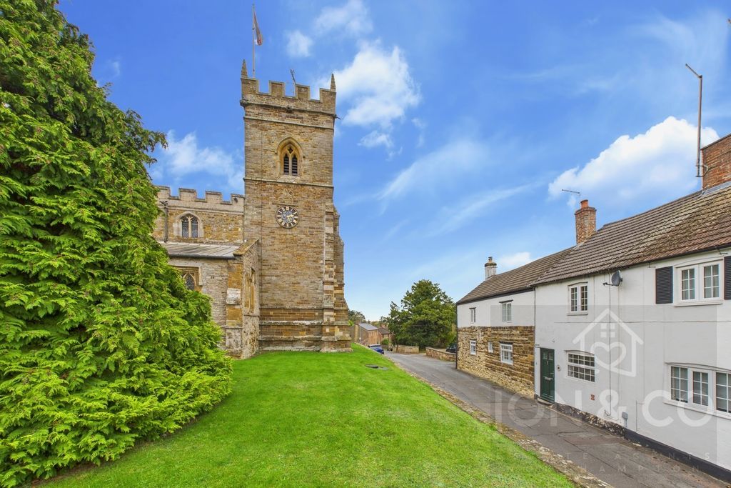 Property photo 3 of 15