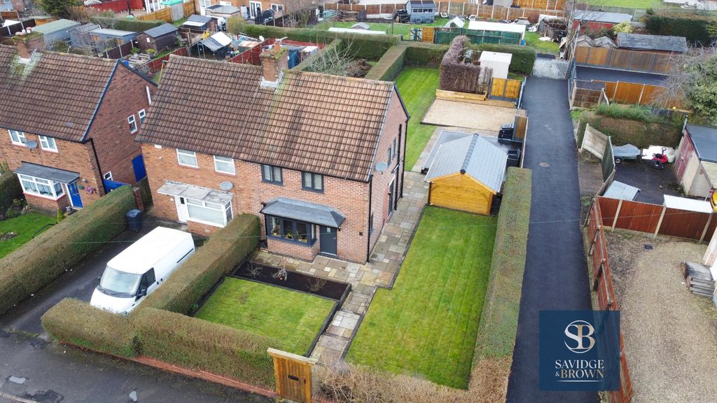 Property photo 2 of 27 Photo 16