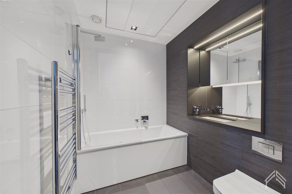 Property photo 2 of 10 5.Jpg