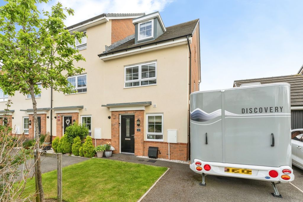 Property photo 1 of 27 Pbox-Img.Jpg