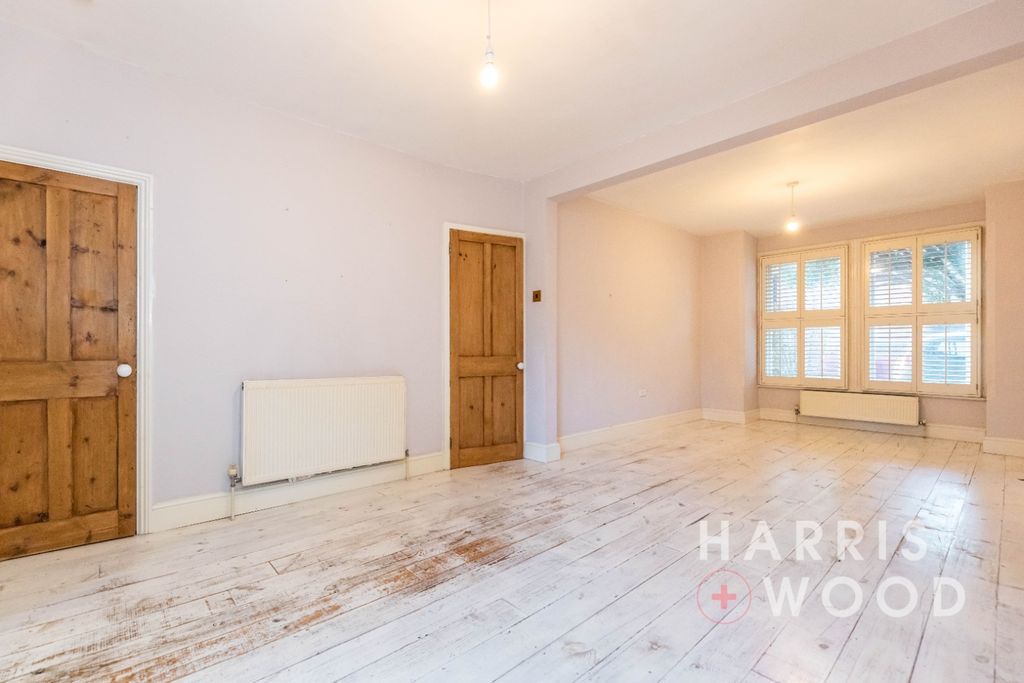 Property photo 3 of 21 4466292