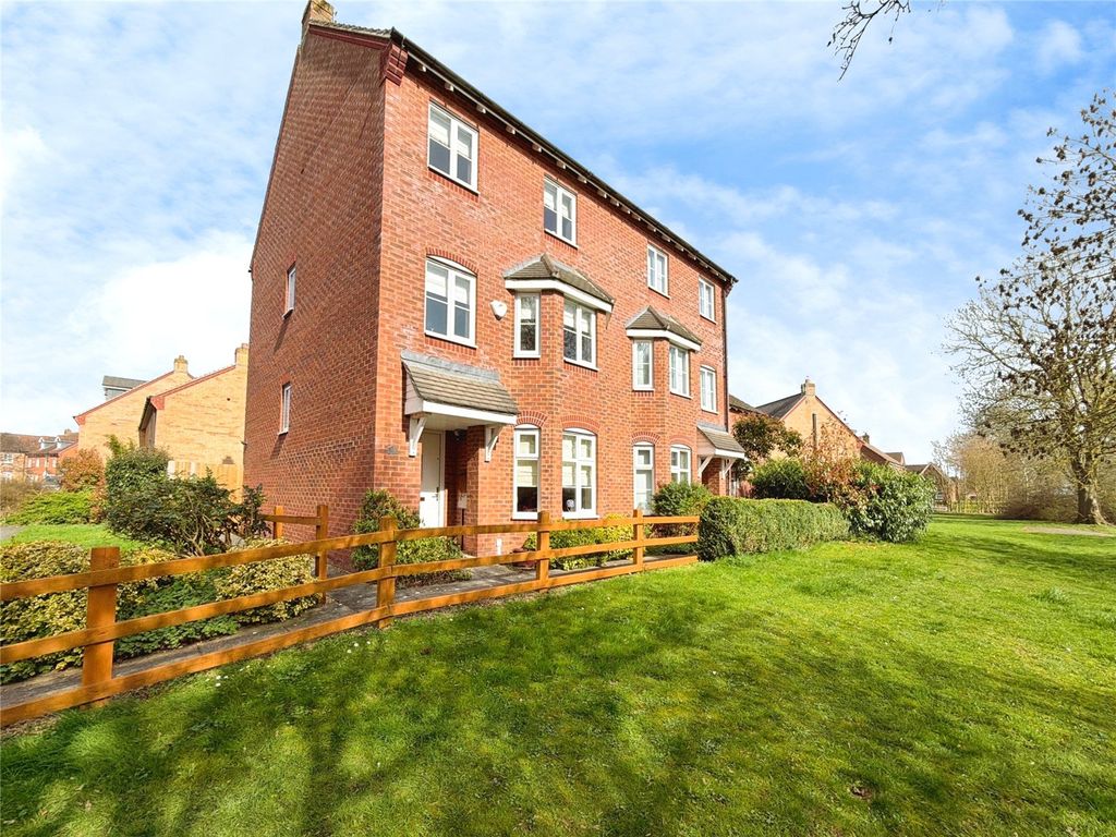 Property photo 1 of 16 Outside