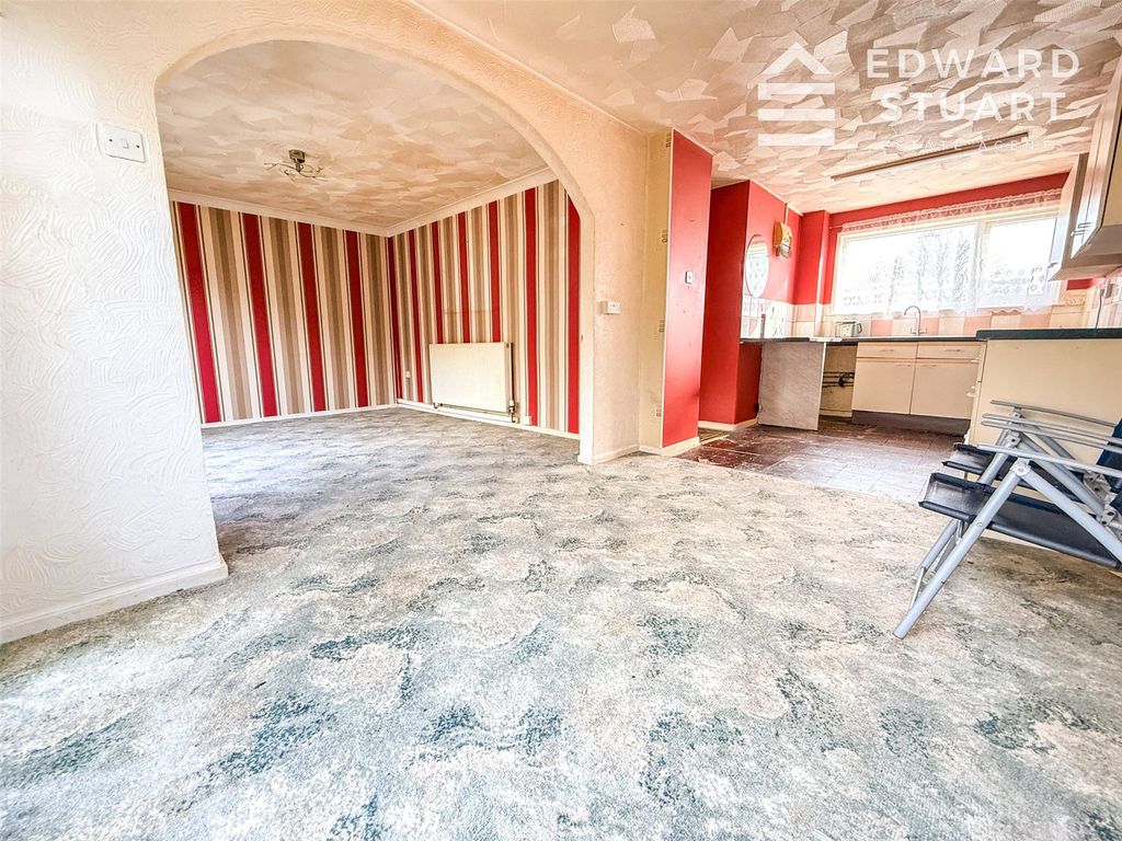 Property photo 2 of 13 Picture No. 01