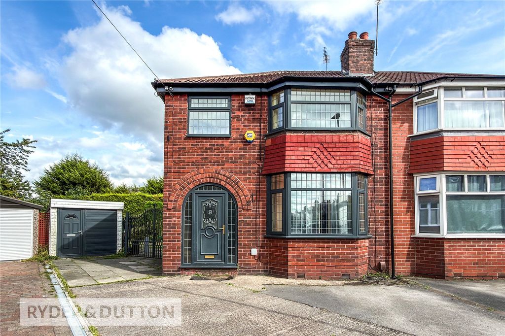 Property photo 1 of 19 Picture No. 08