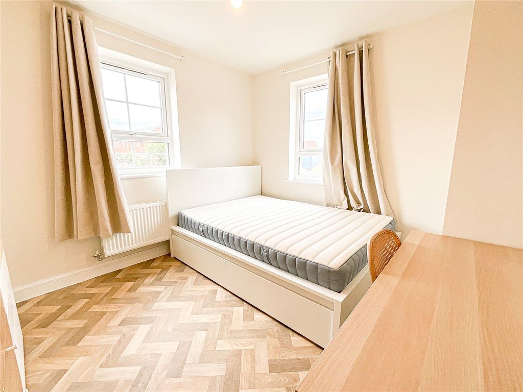 Property photo 2 of 9 Picture No. 02