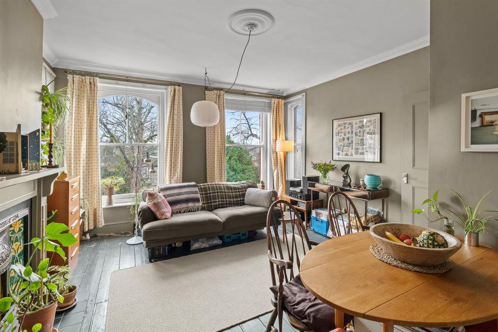 Property photo 2 of 18 56Millhill-Flatm-007.Jpg