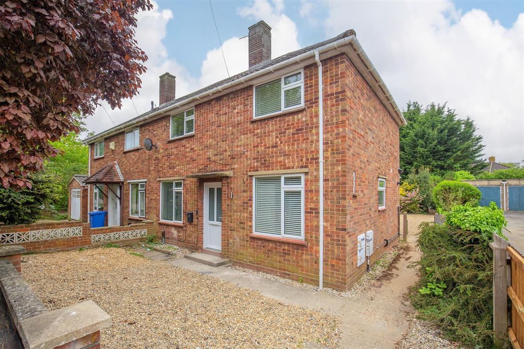 Property photo 1 of 12 Front 1.Jpg