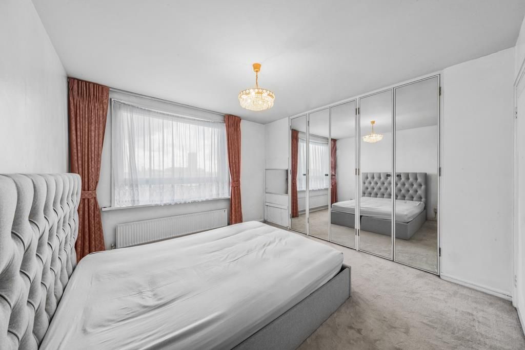 Property photo 3 of 13 Bedroom 1.Jpg