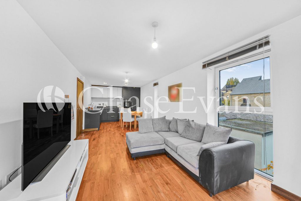 Property photo 3 of 15 Living Area