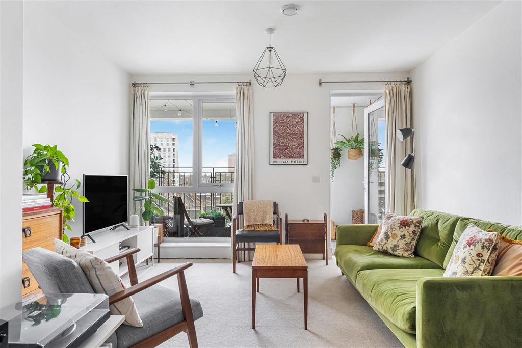 Property photo 2 of 21 10.Jpg