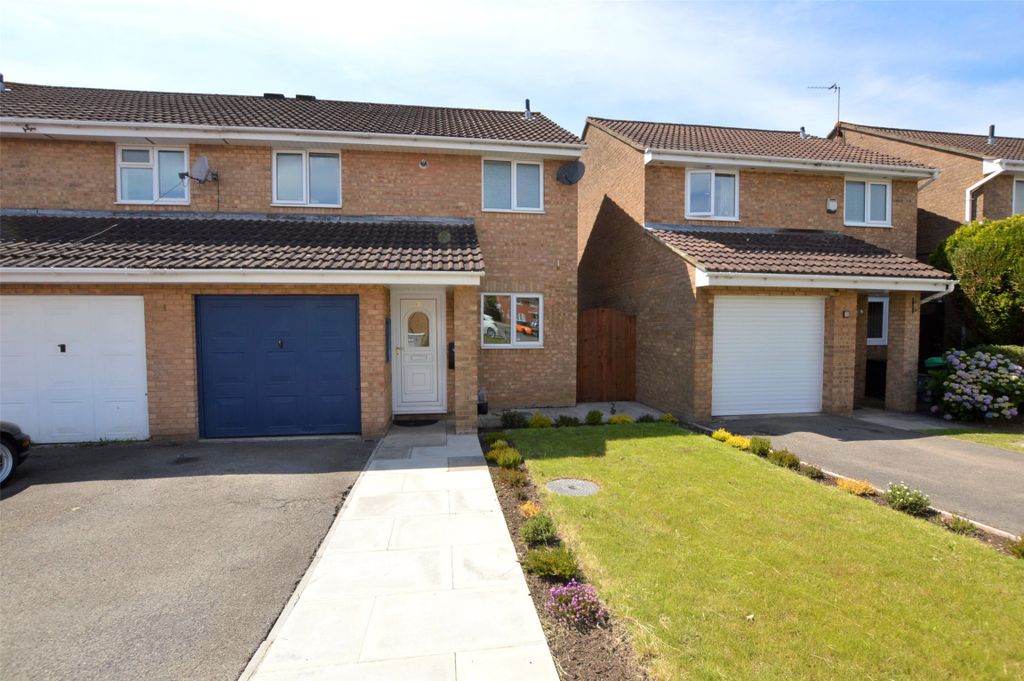 Property photo 1 of 11 Exterior