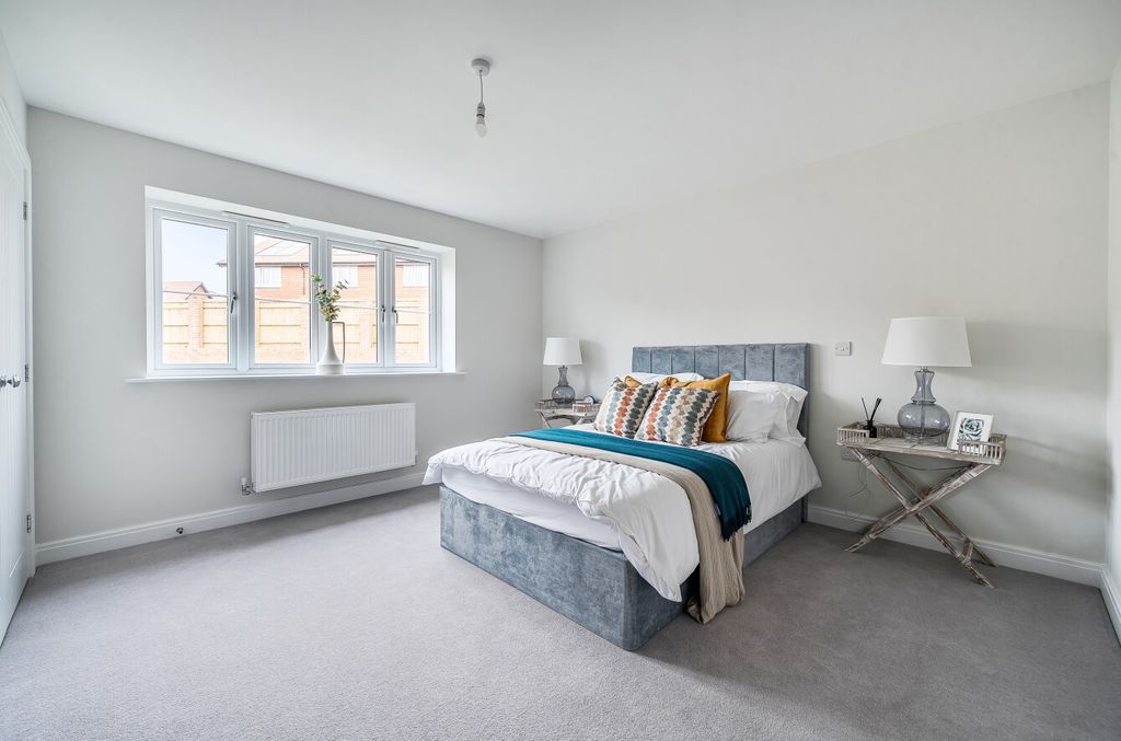 Additional image 16 of 4 bed detached house for saleHackney Way, Mortimer Common, Reading, Berkshire RG7