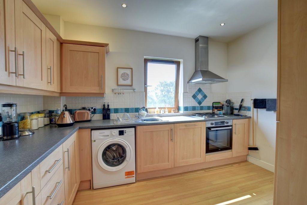 Property photo 3 of 20 Dnn9Vqn5Rkc7Gc44Itzncg.Jpg
