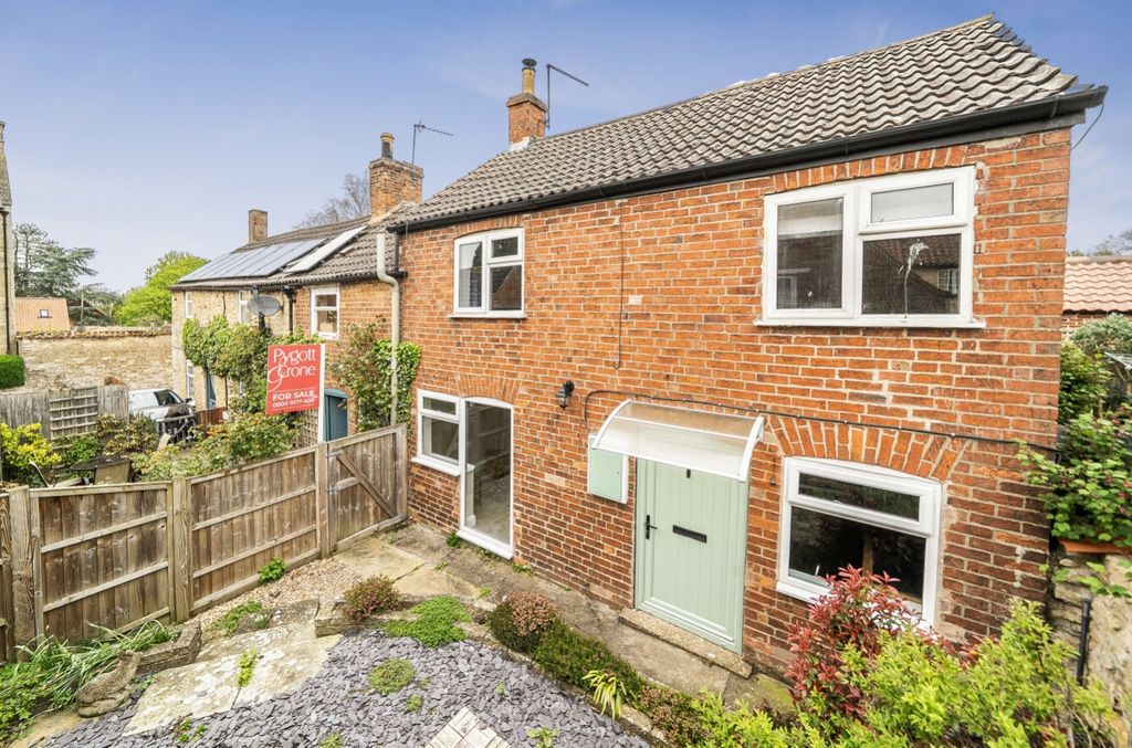 Property photo 1 of 19 1448158-4-69E26075Bbb53