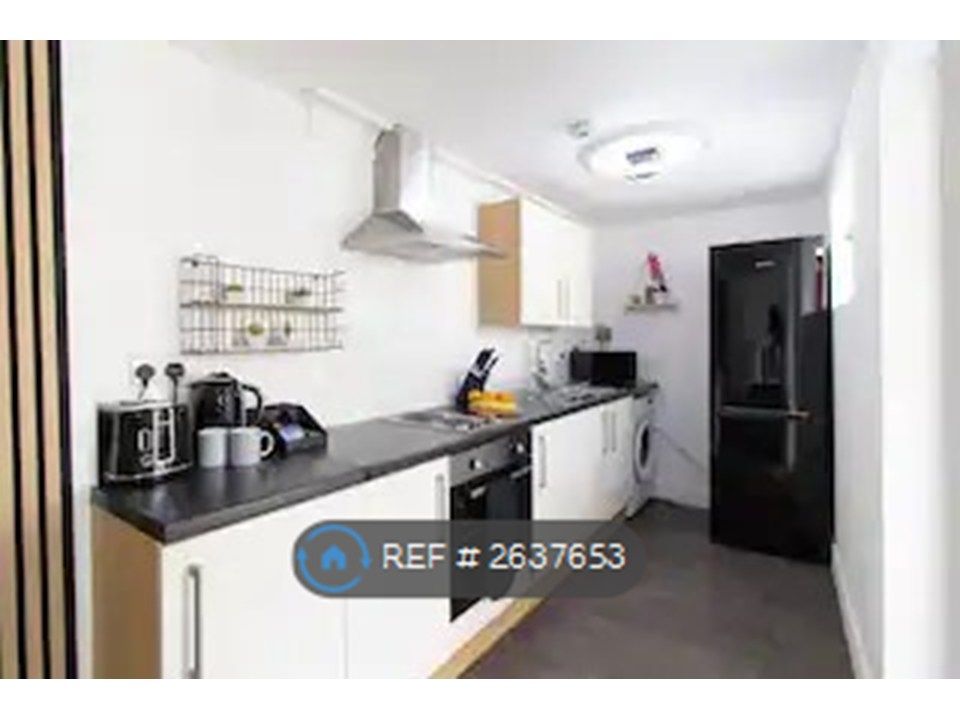 Property photo 2 of 5