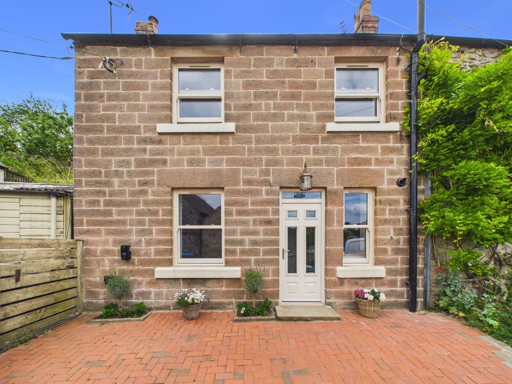 Property photo 1 of 28