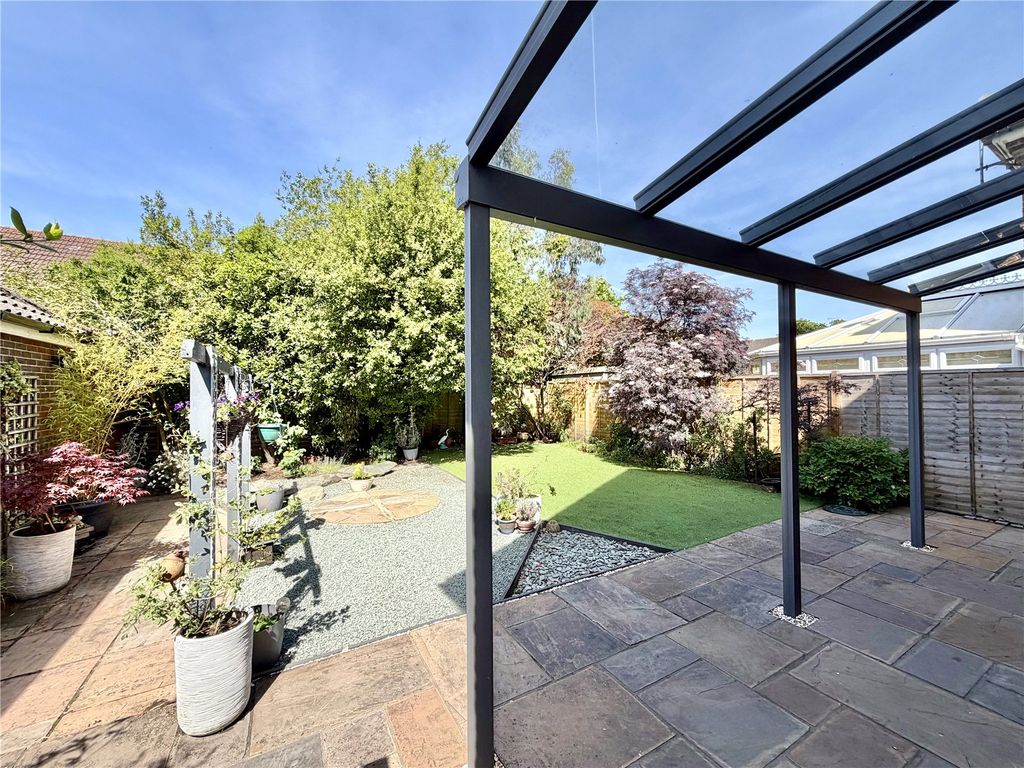 Property photo 2 of 19 Picture No. 10