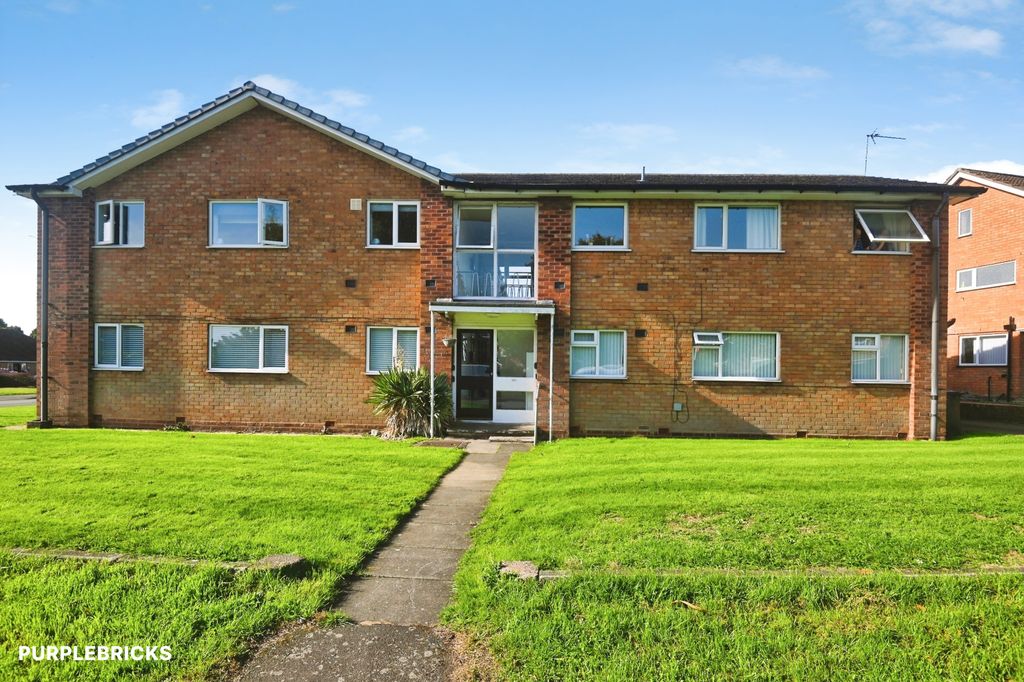 Property photo 2 of 11