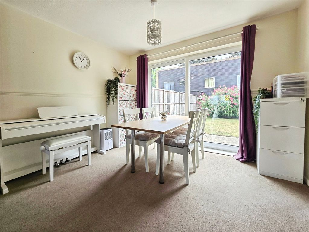 Property photo 3 of 14 Picture No. 07
