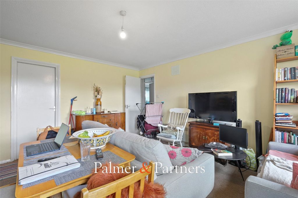 Property photo 2 of 9 Picture No. 03