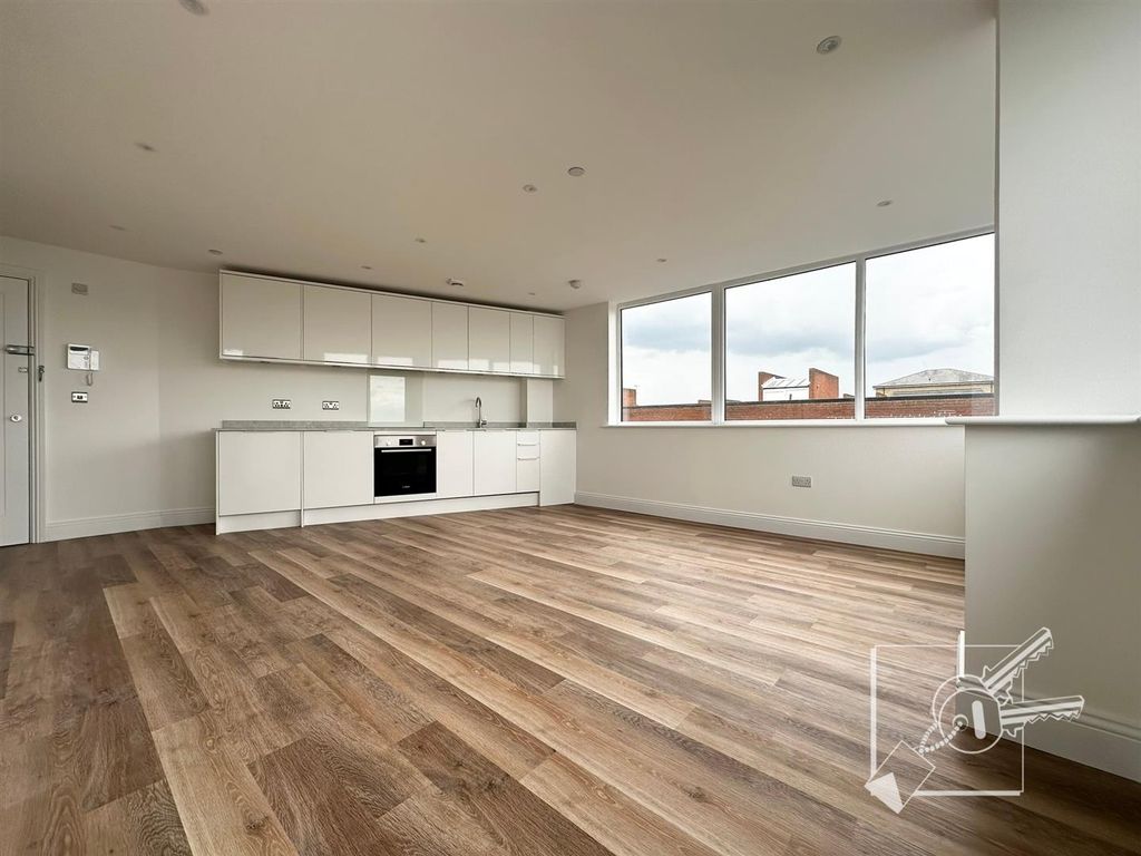 Property photo 2 of 15 Open Plan Lounge/ Kitchen