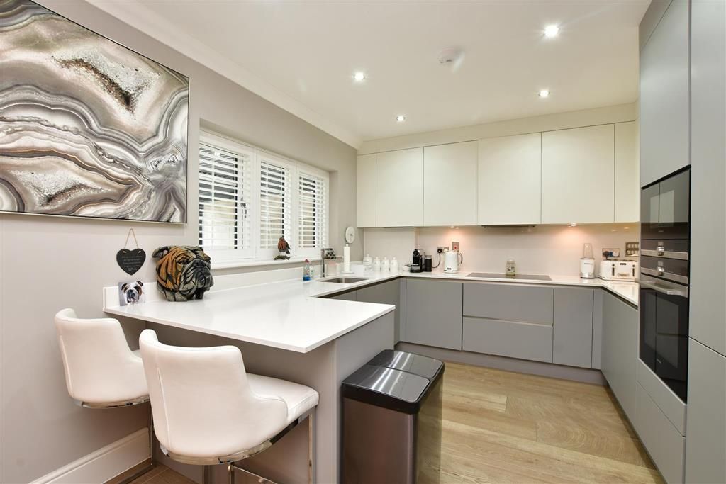 Property photo 1 of 13 Kitchen