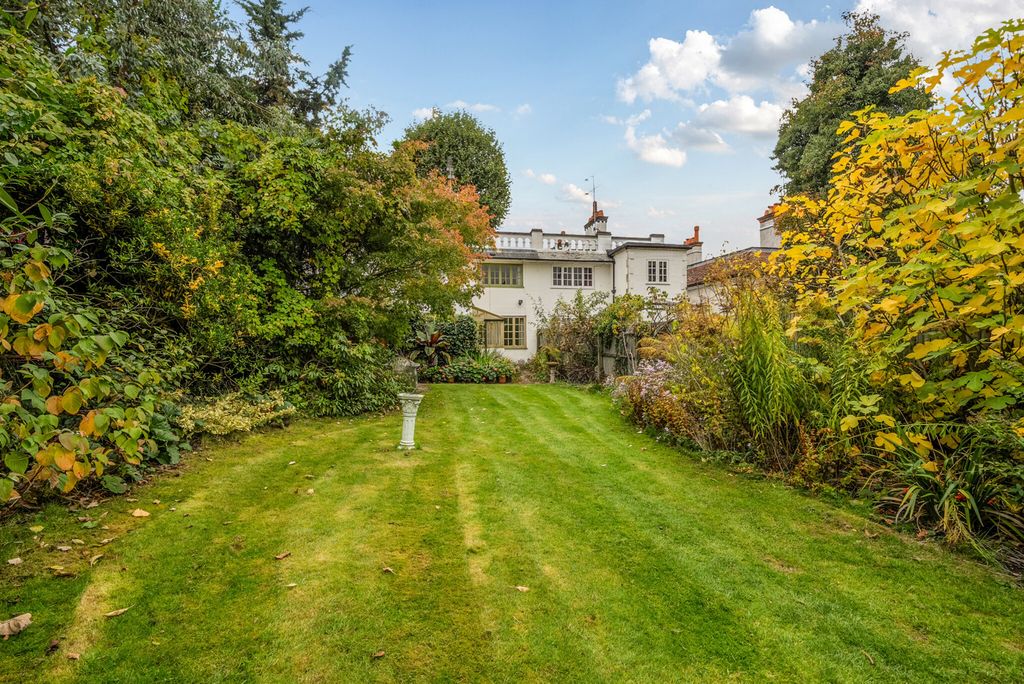 Property photo 3 of 27 1368968-19-68Efa1...