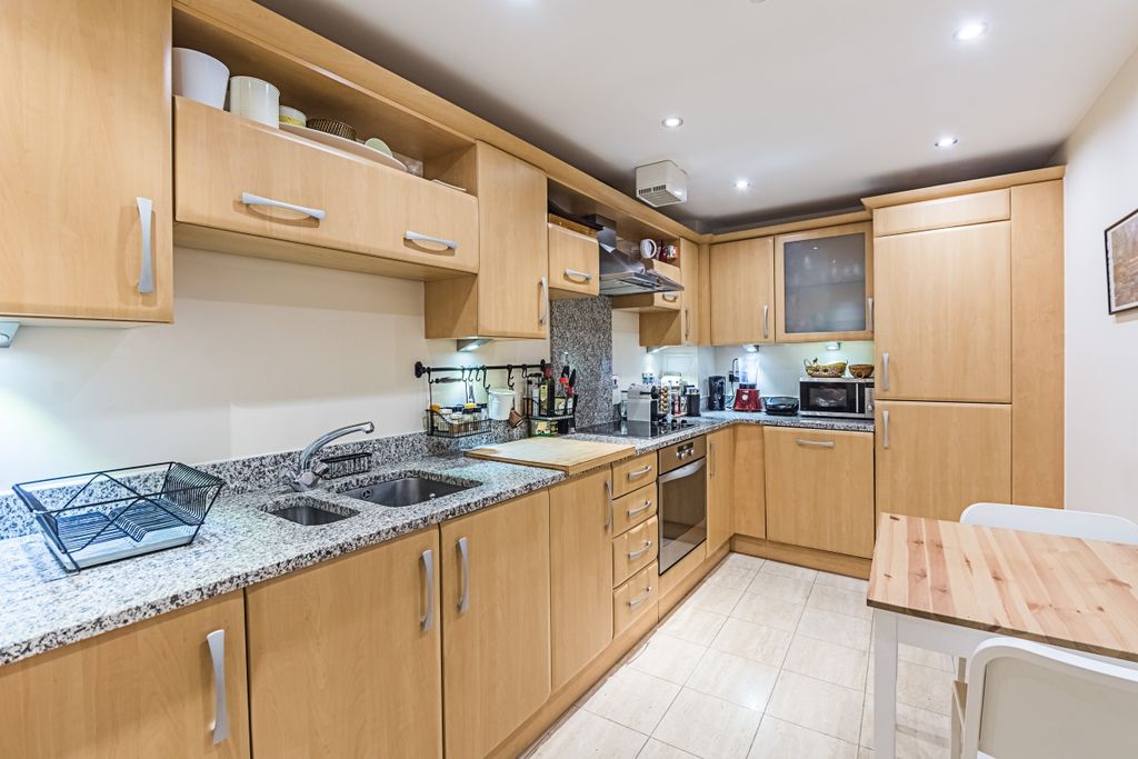 Property photo 3 of 8 29-Horsley-Court-003
