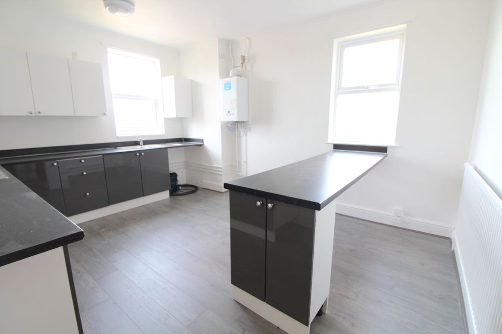 Property photo 2 of 11 Img_7514