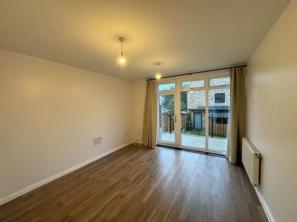 Property photo 2 of 14 Whatsapp Image 2024-12-02 At 16.36.16 (11).Jpeg