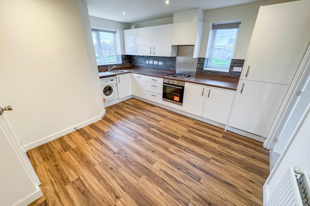 Property photo 2 of 18 2.Jpg