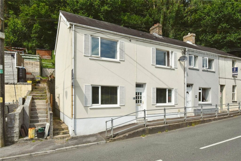 Property photo 1 of 17 Picture No. 01