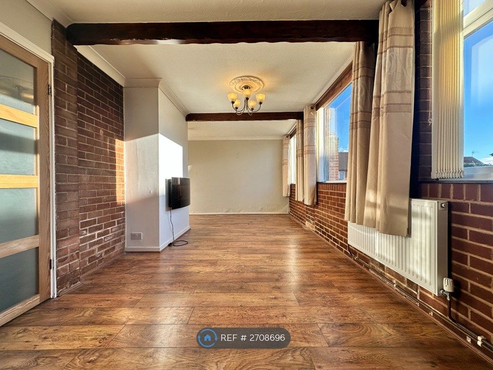 Property photo 1 of 35