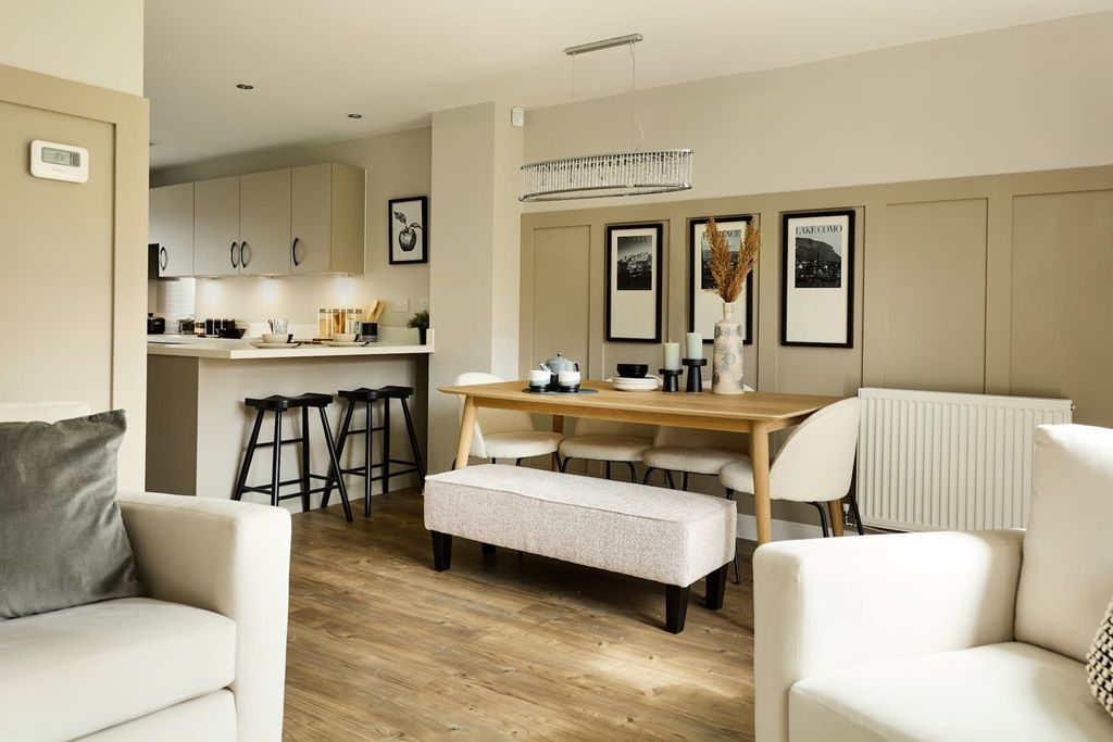 Property photo 2 of 13 Open Plan Living At Its Best