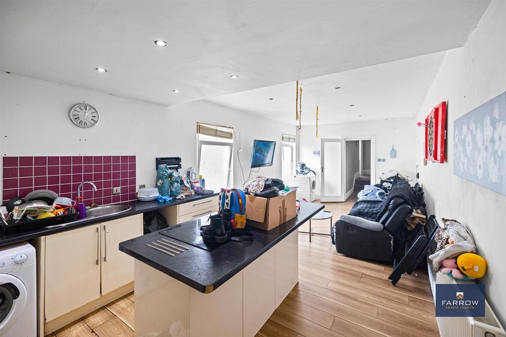 Additional image 6 of 2 bed terraced house for saleHainton Avenue, Grimsby DN32